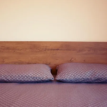 Apartment Leno