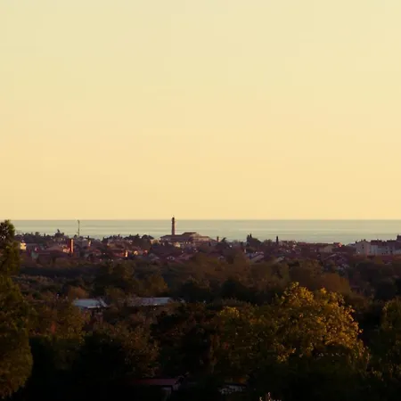 Апартаменты Leno